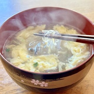 きくらげと卵の春雨スープ